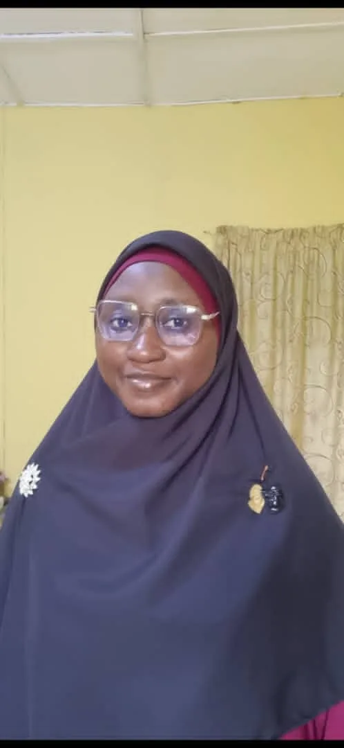 Akande Awau